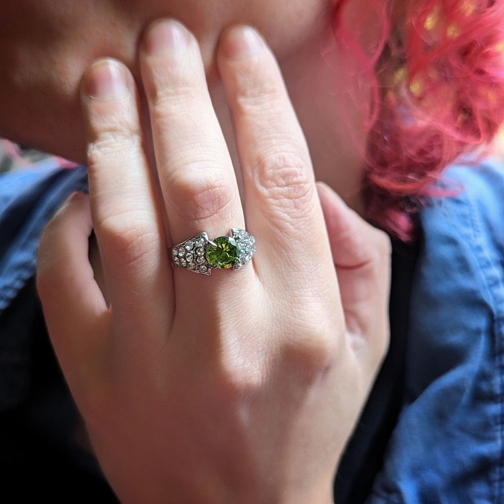 Peridot Green Cubic Zirconia Engagement Style Ring Size 8.5